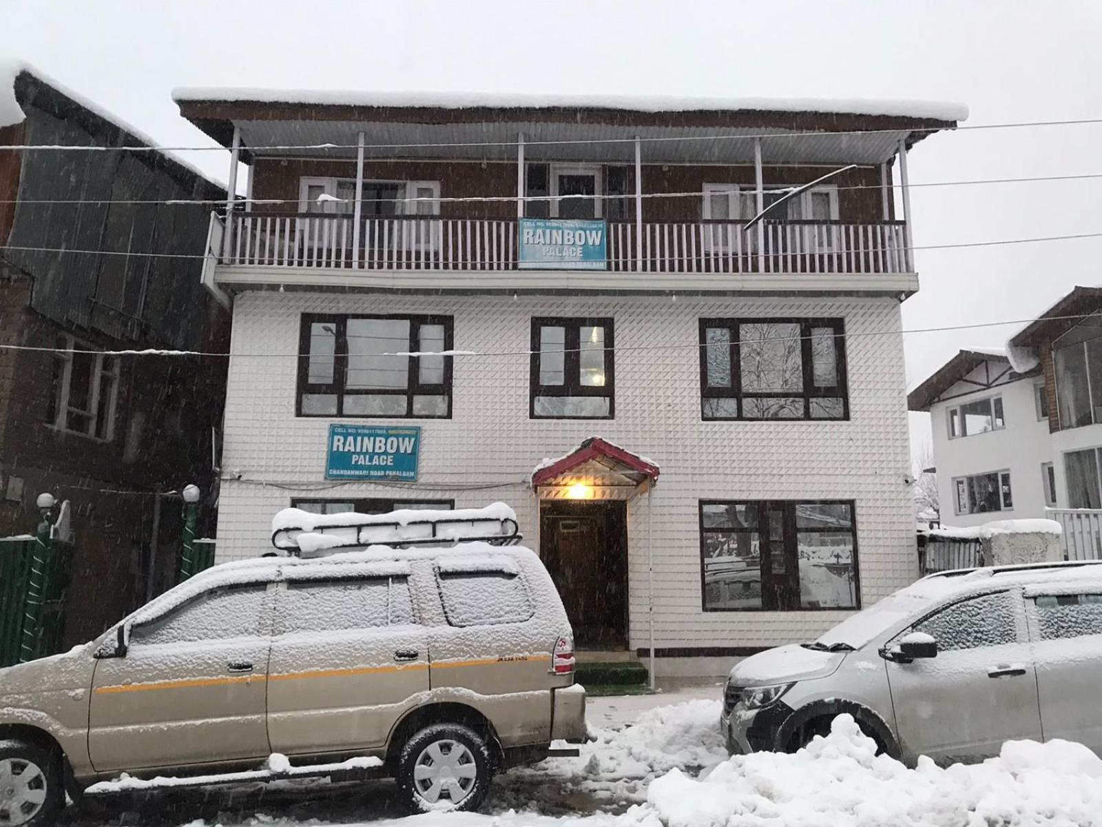 Rainbow Palace Pahalgam Exterior photo