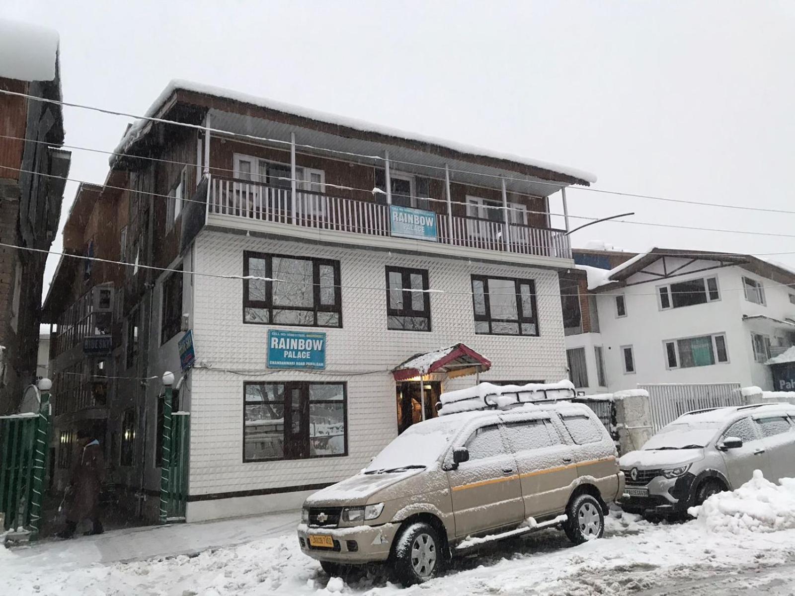 Rainbow Palace Pahalgam Exterior photo